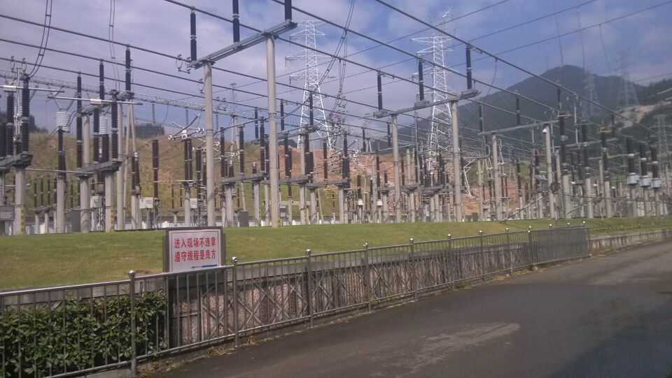 狠狠亚洲超碰狼人久久