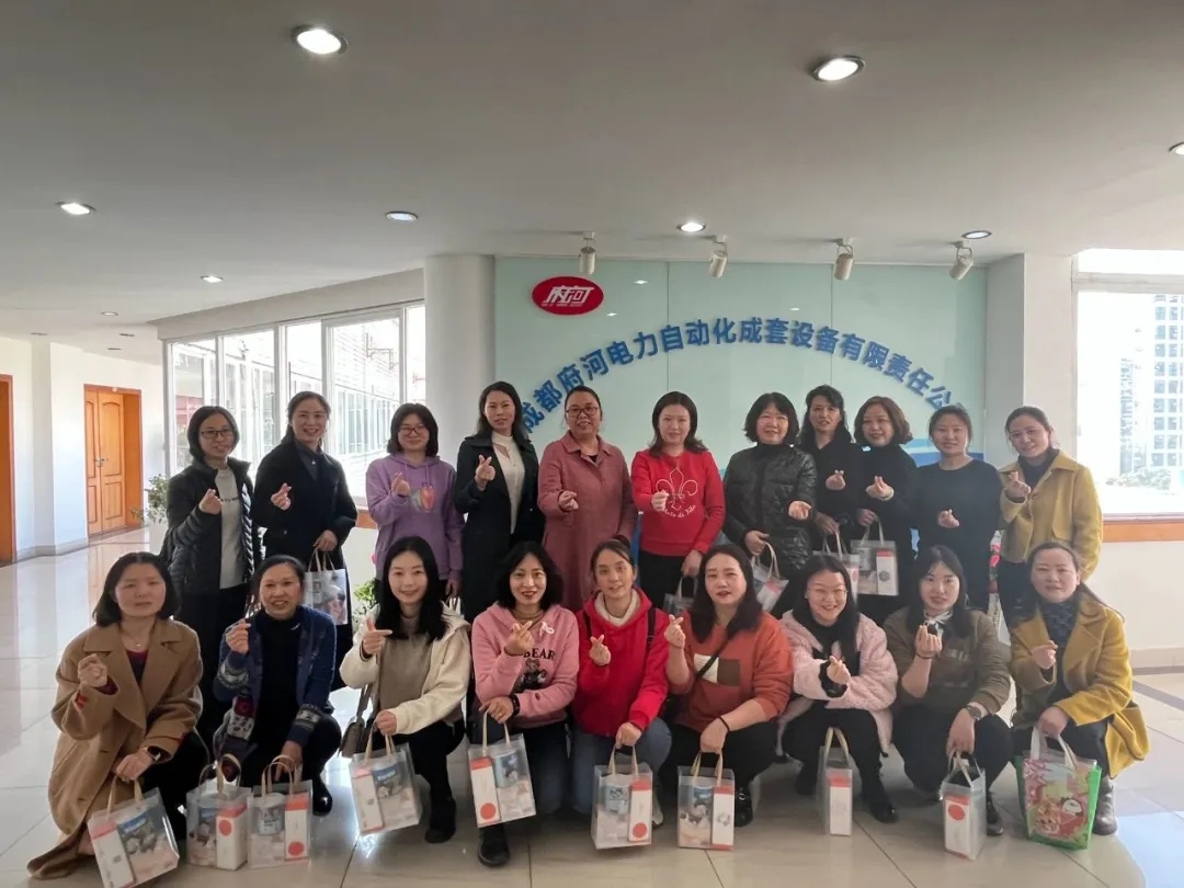 狠狠亚洲超碰狼人久久