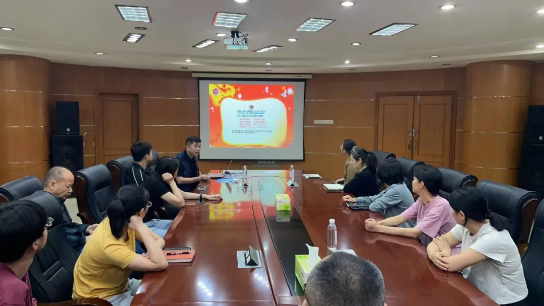 狠狠亚洲超碰狼人久久